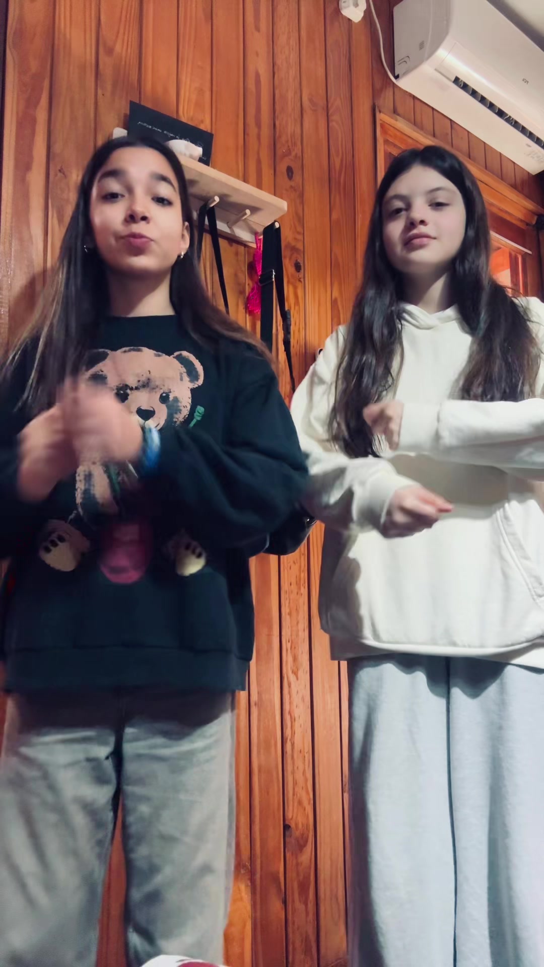 @Emmu🤍