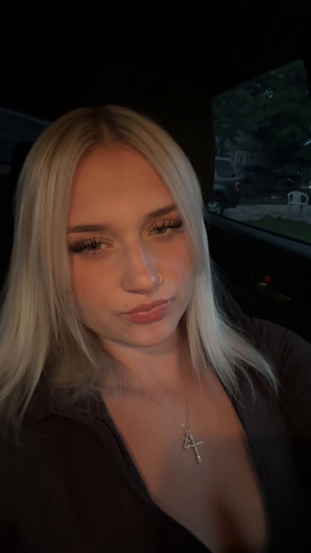 @jazzyskyee