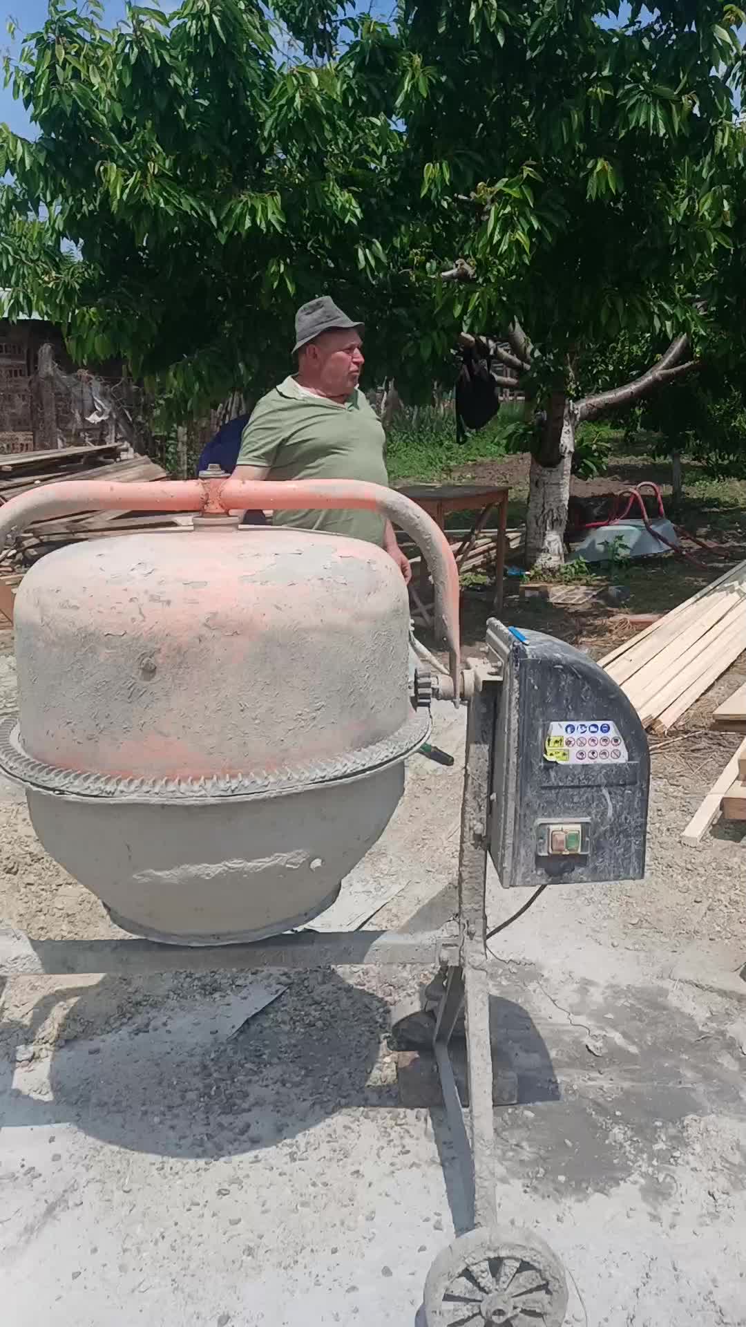 @Sergiu sergiulică