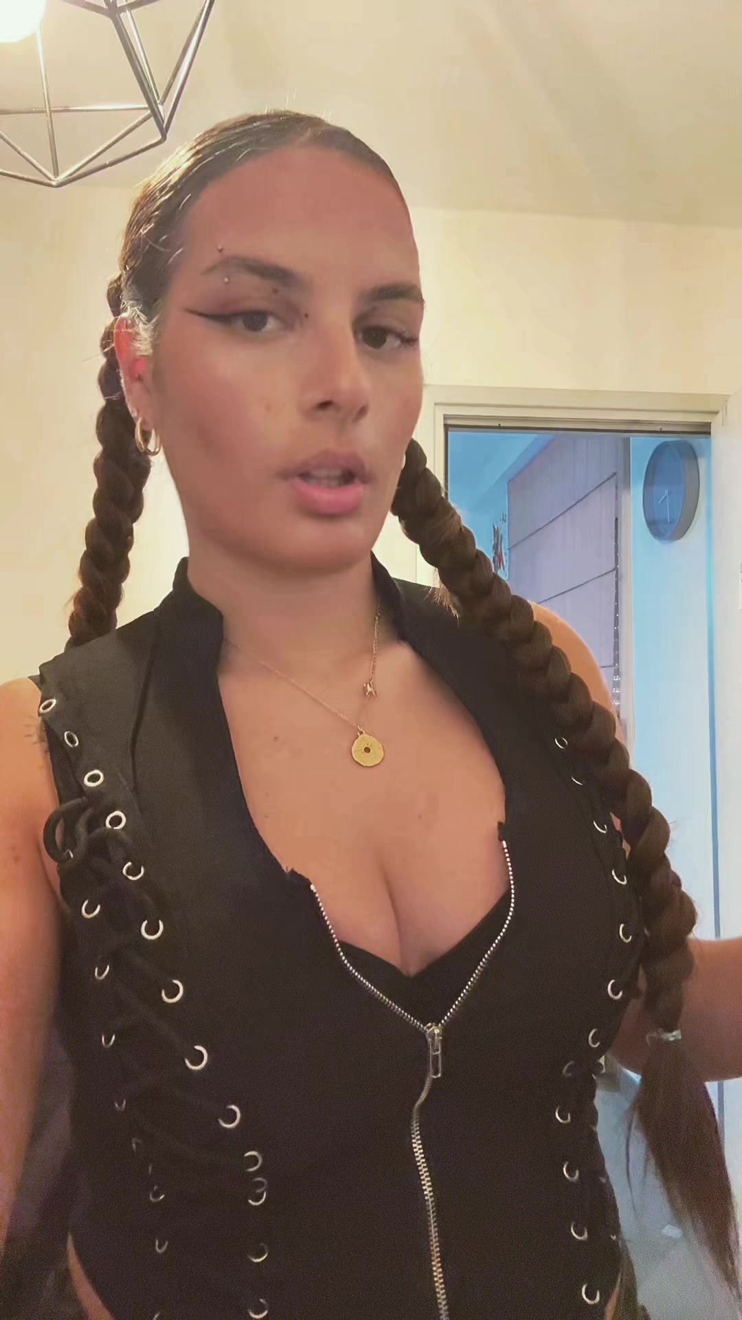 @Zora Spitaleri
