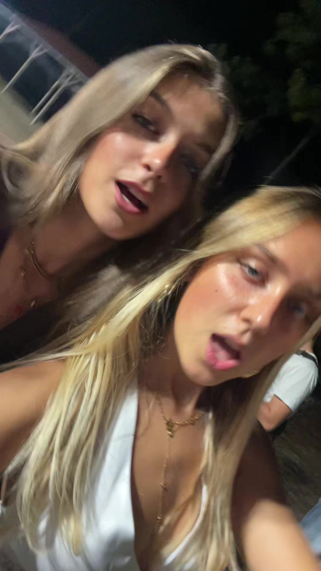 @coralie