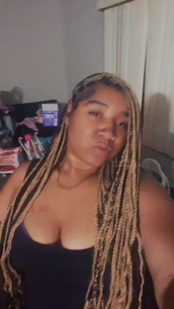 @Nessagoskittz_
