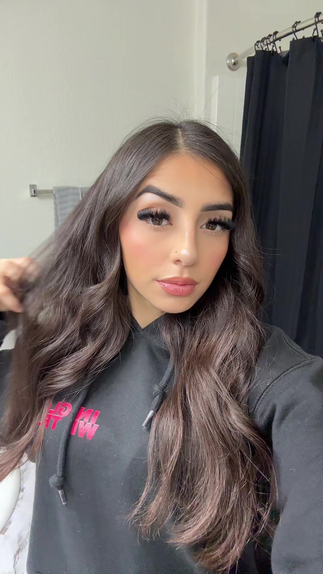 @adriannaherreraa