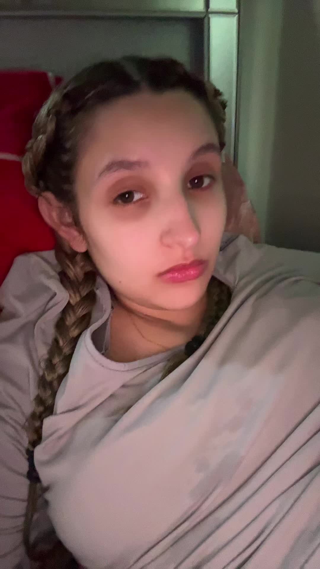 @Girlyyyfaceee