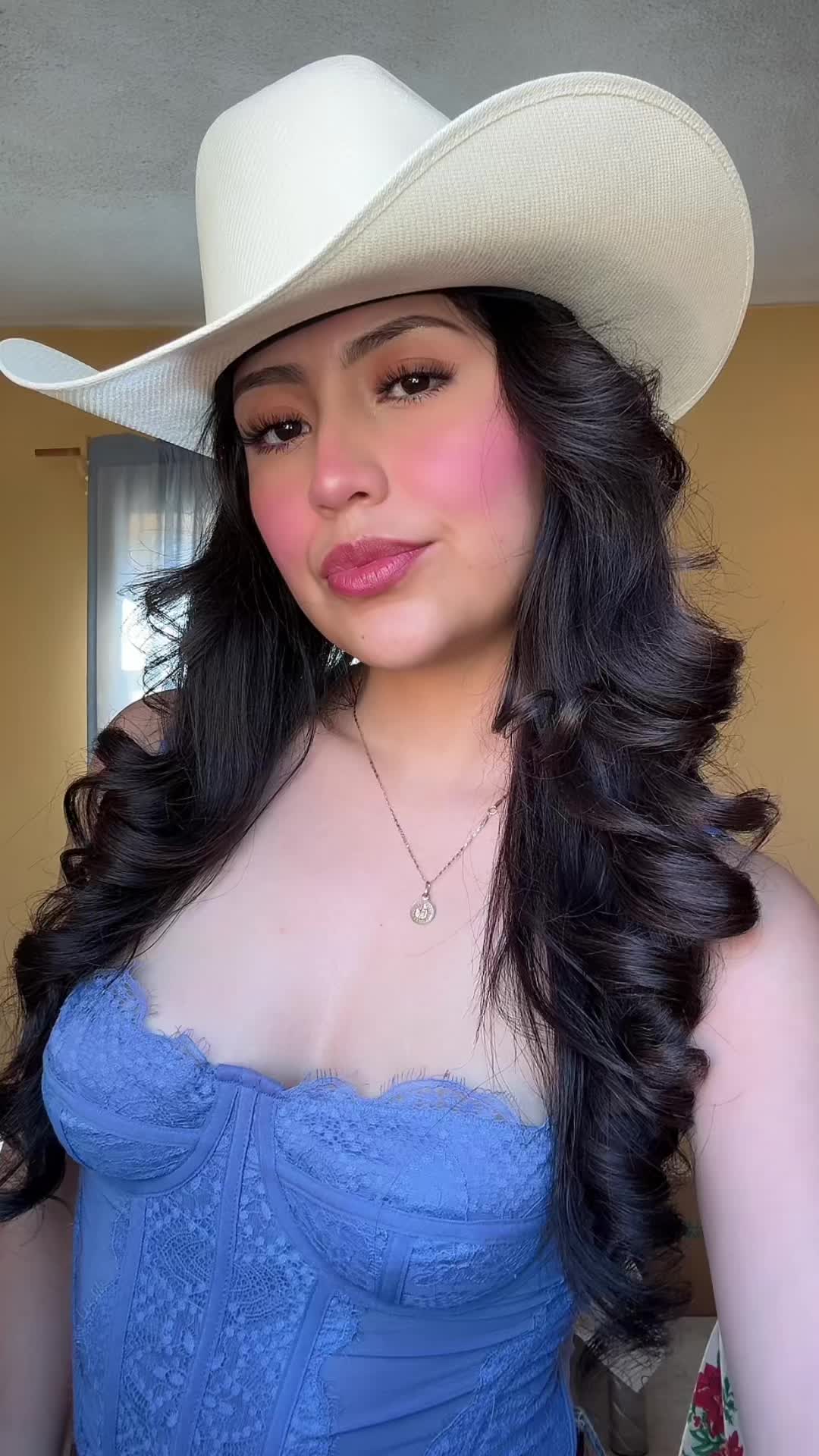 @Gisela