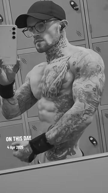 @TheTattooedYorkshirePuddin93