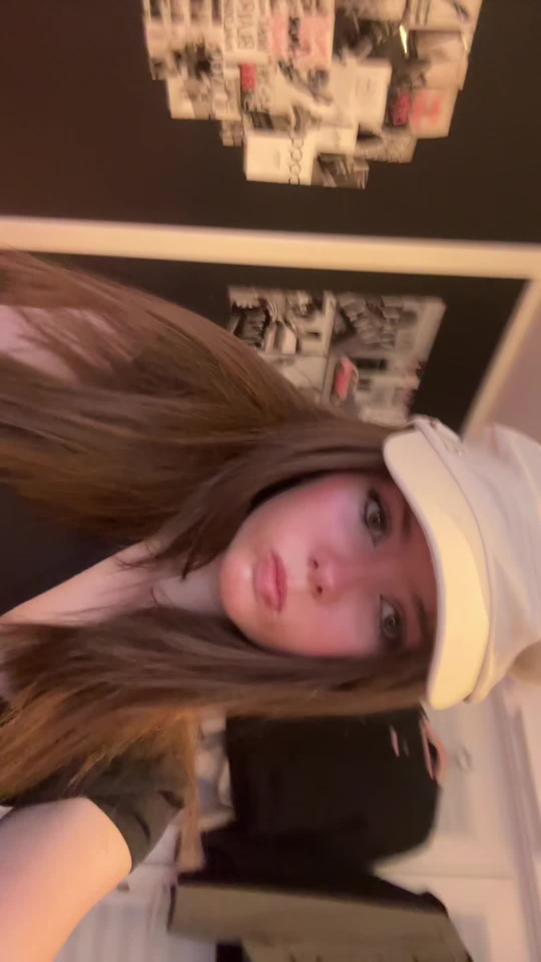 @poppyy