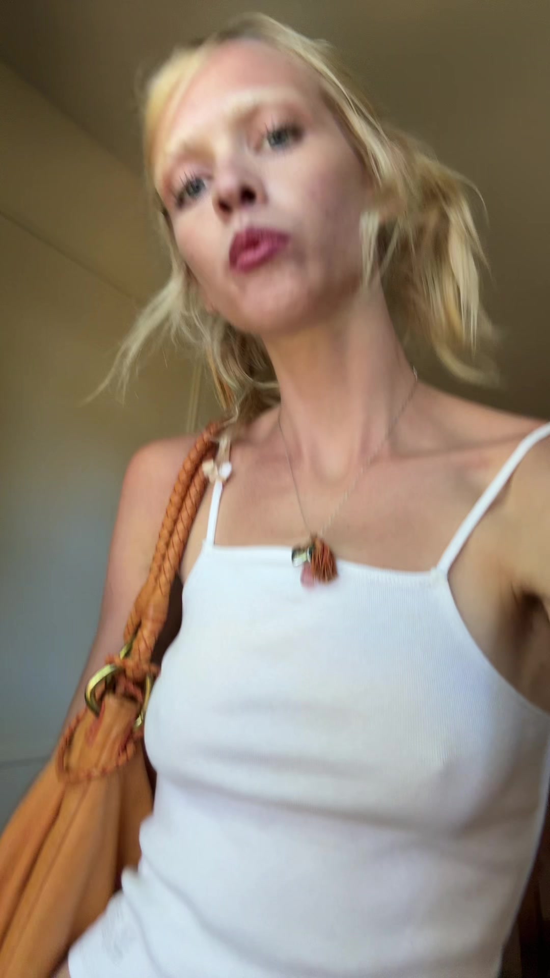 @Beebolittem
