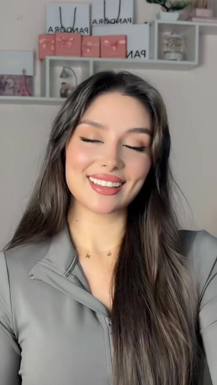 @Taya2002a