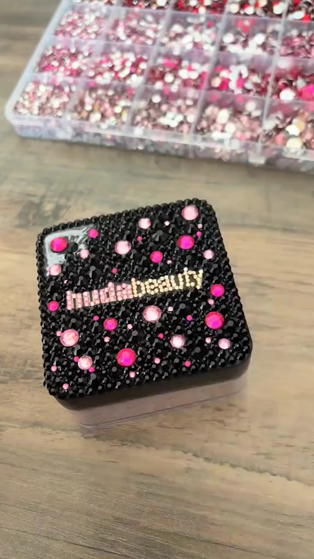 @Huda Beauty
