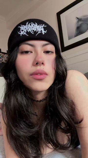 @Julia𖣂