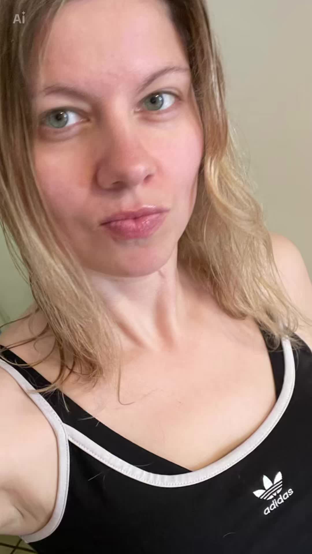 @Jenni