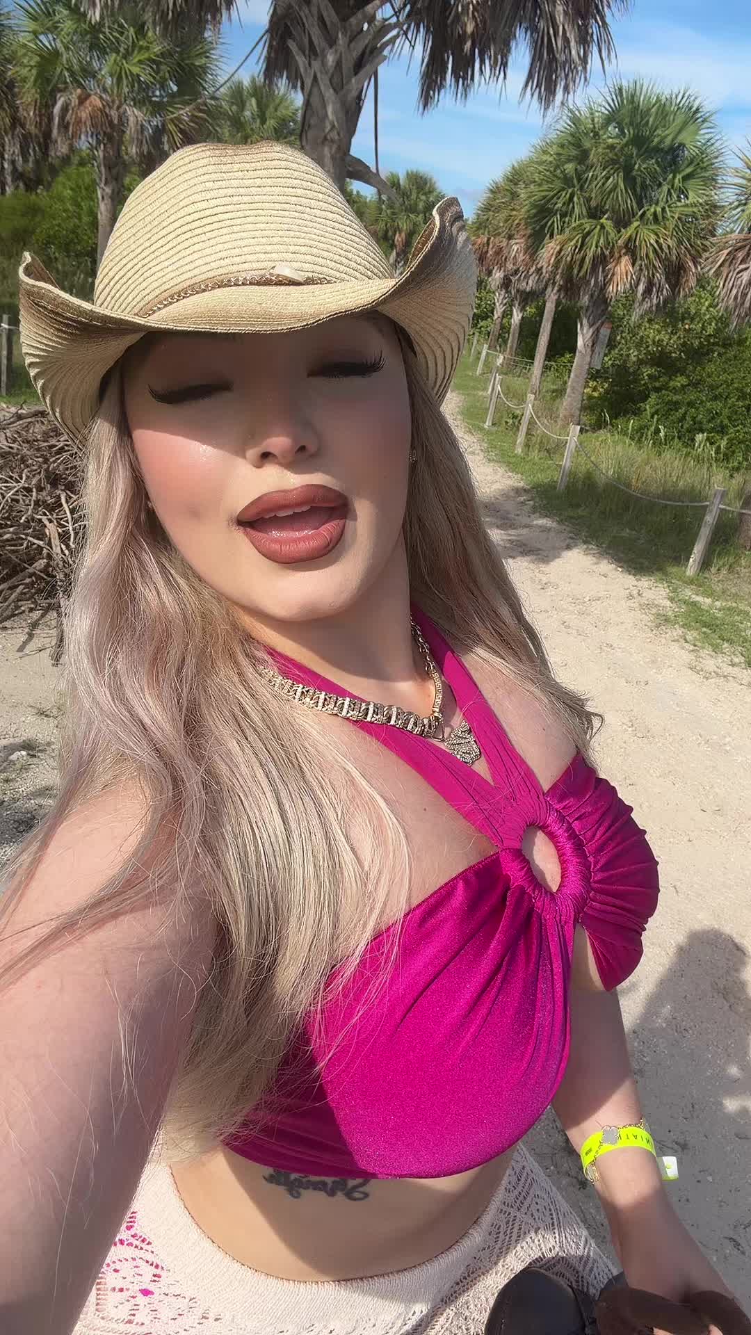 @Htxx.karlita