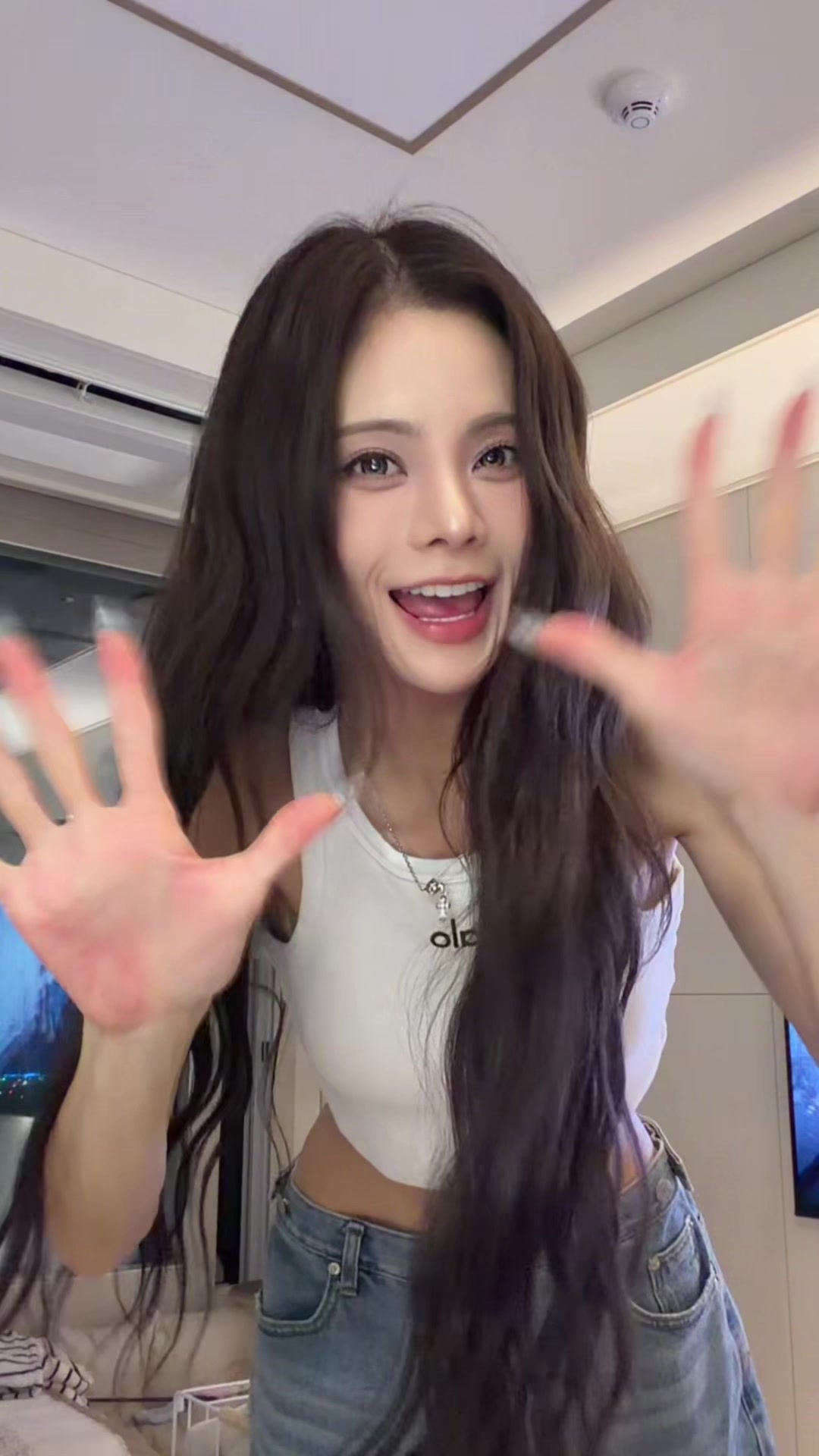 @유빈 Kelly