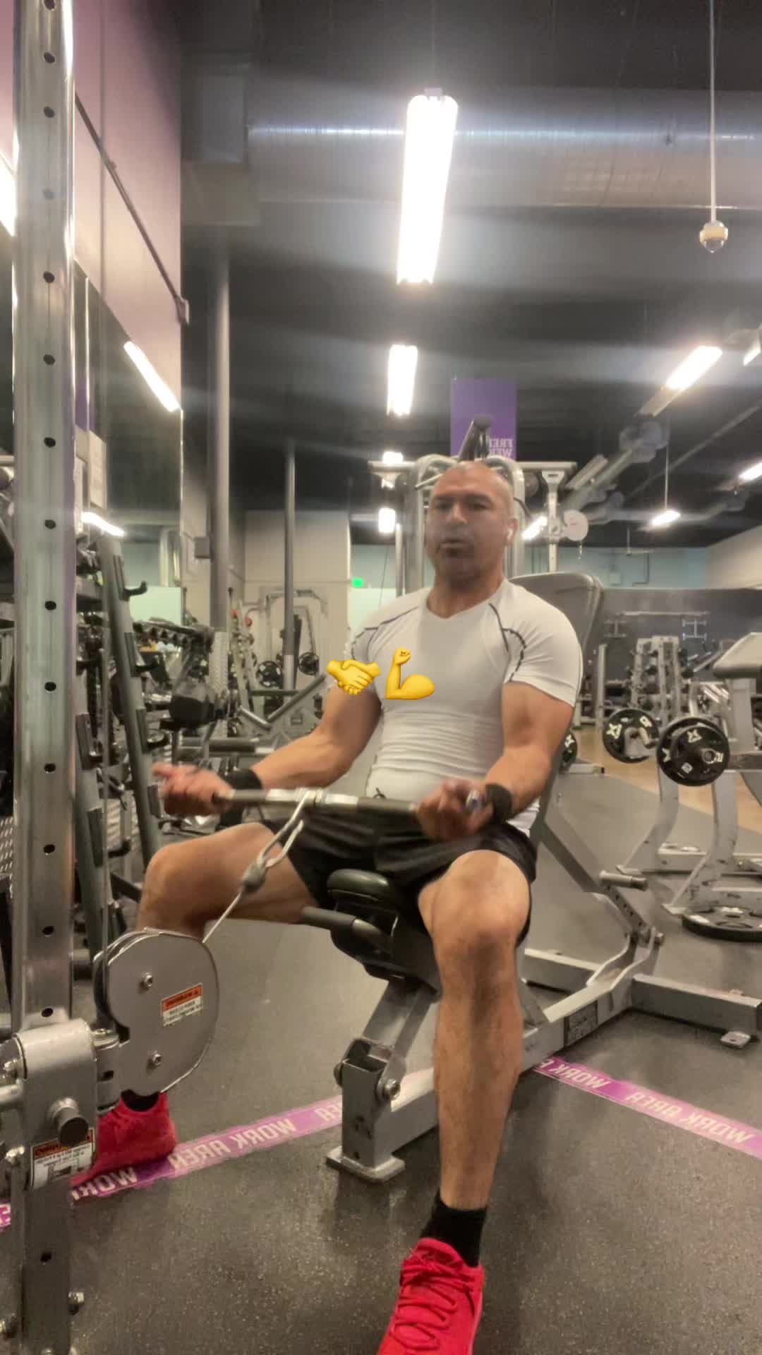 @Roberto Pineda