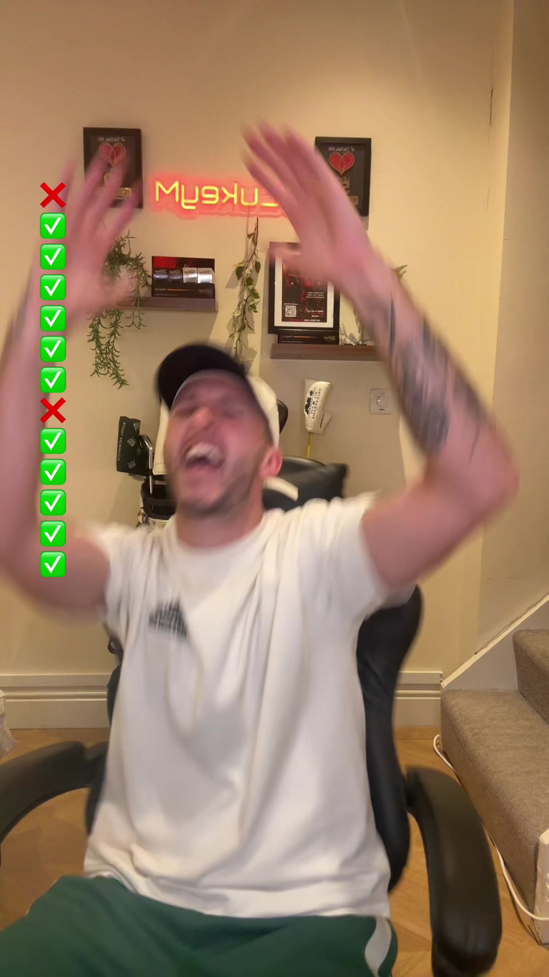 @Lukey M 🕺