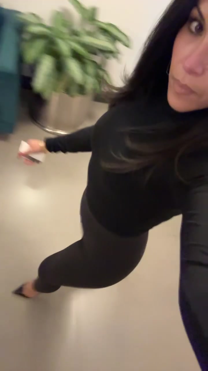 @👑 HK 🦋🧿