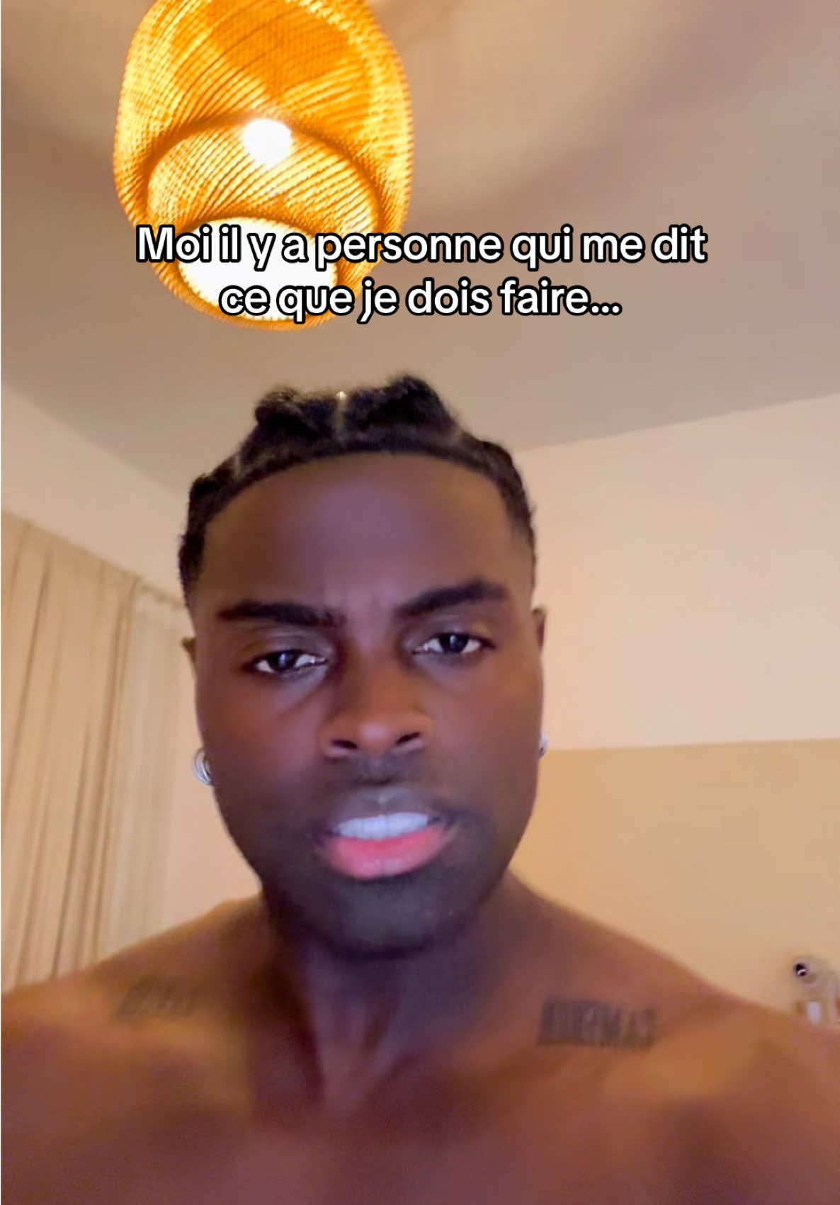 @Iamalexandreossey