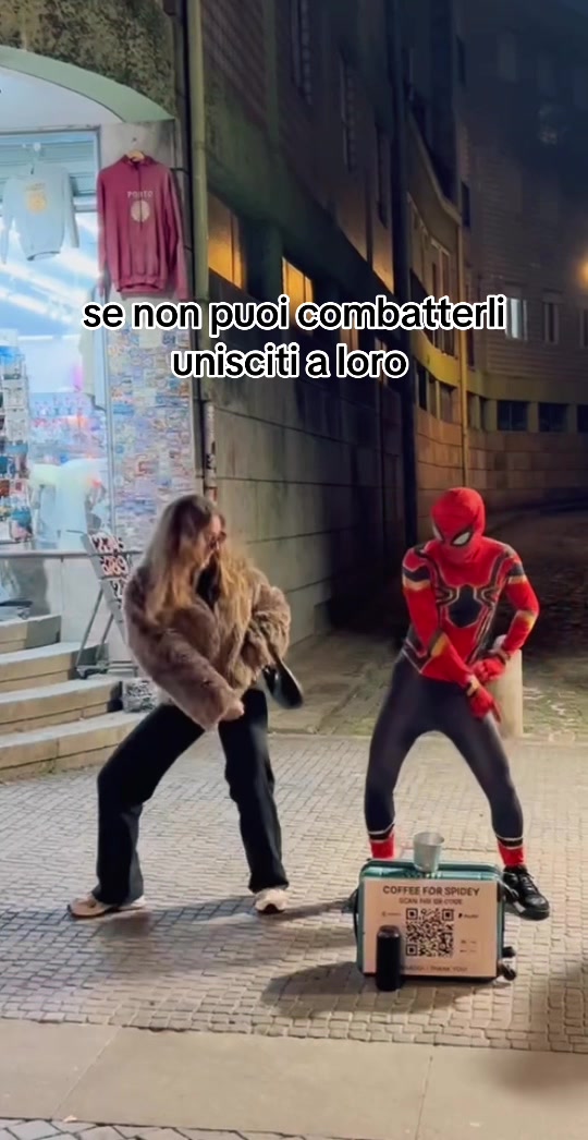 @elisaverdii