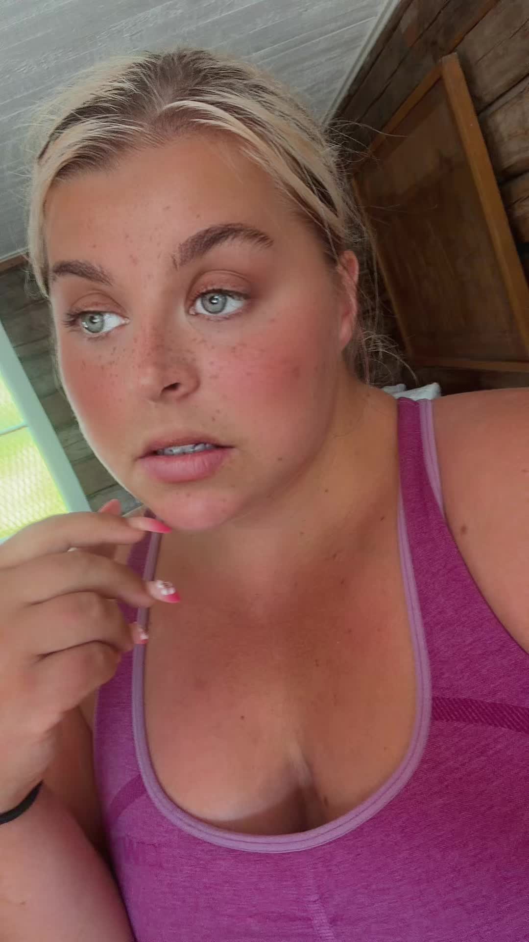 @klaraorbacks