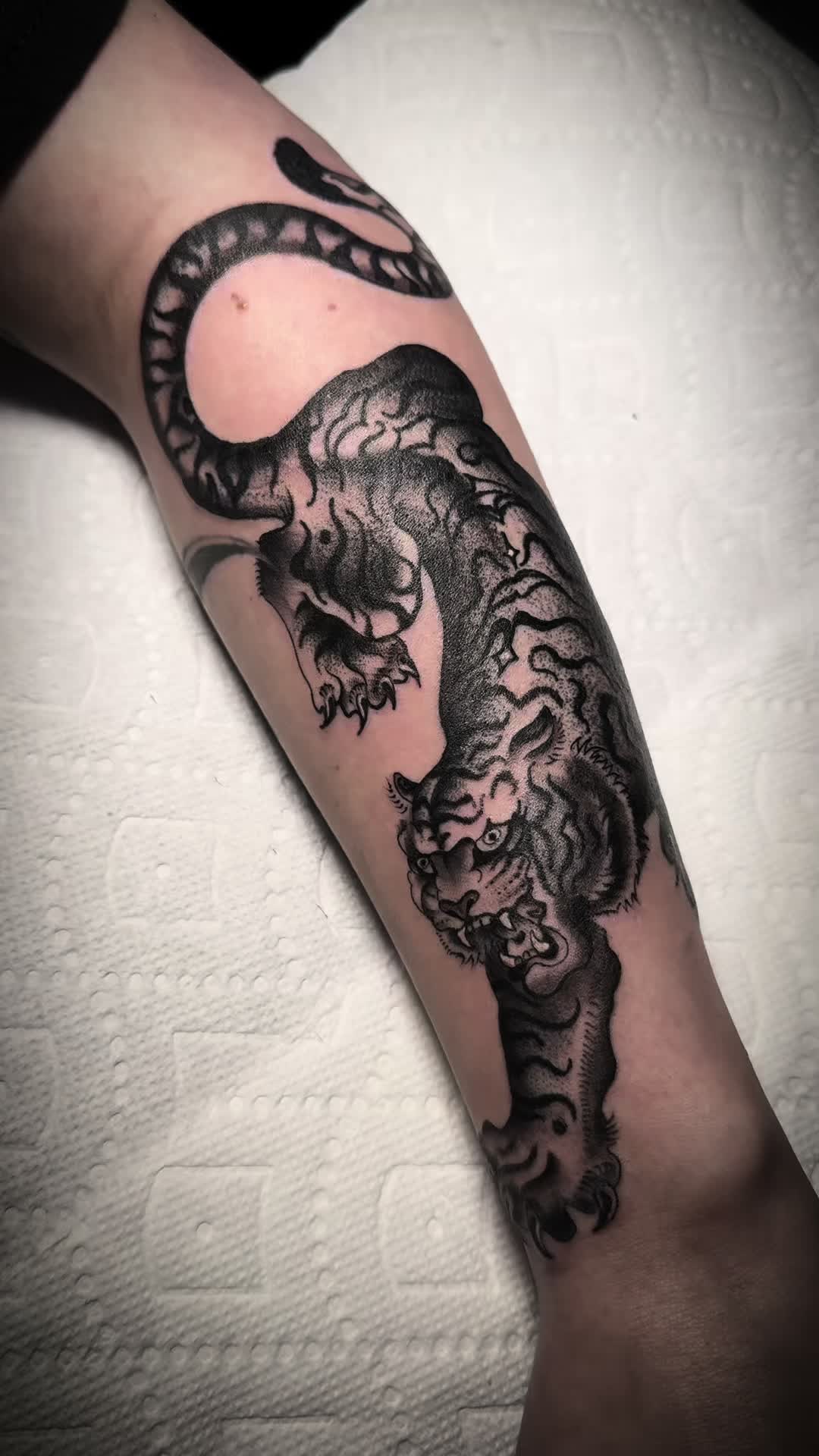 @Jessfoxtattoos