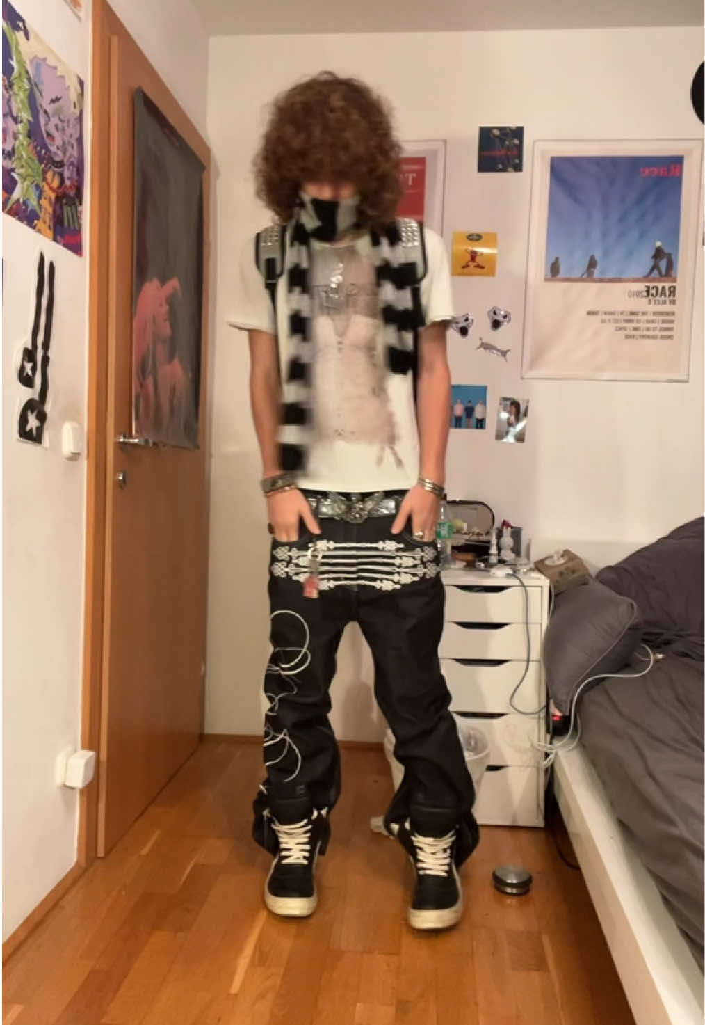 @Pol