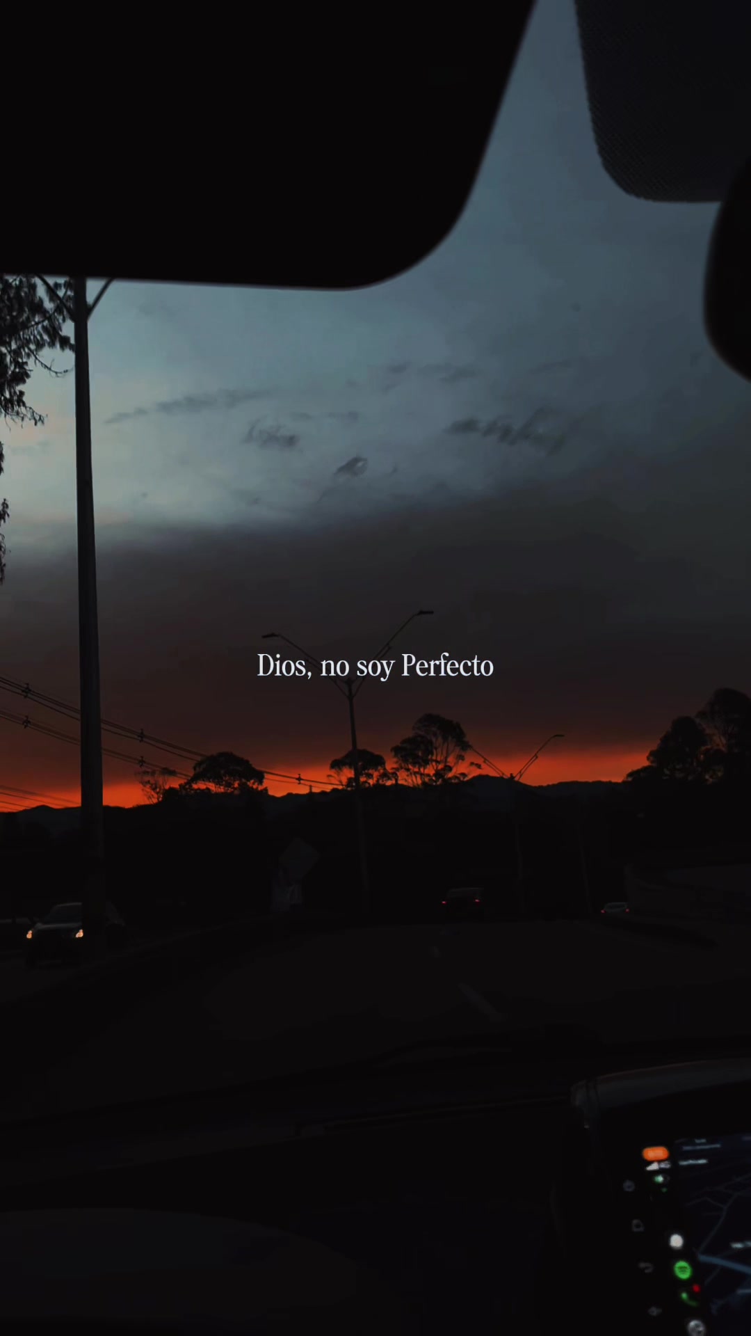 @Esteban García