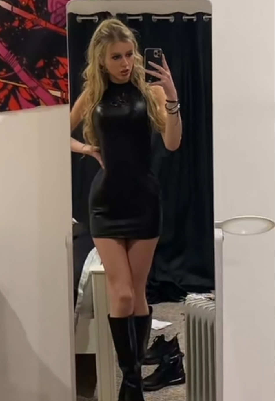 @Eva