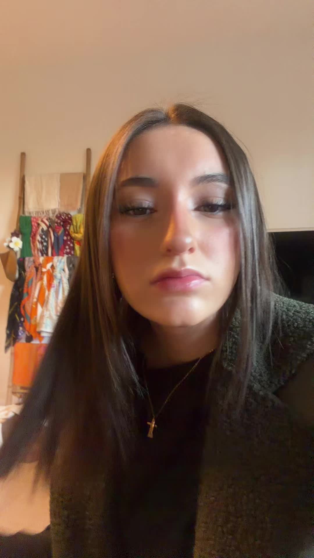 @𝐀𝐧𝐚𝐞𝐥𝐥𝐞