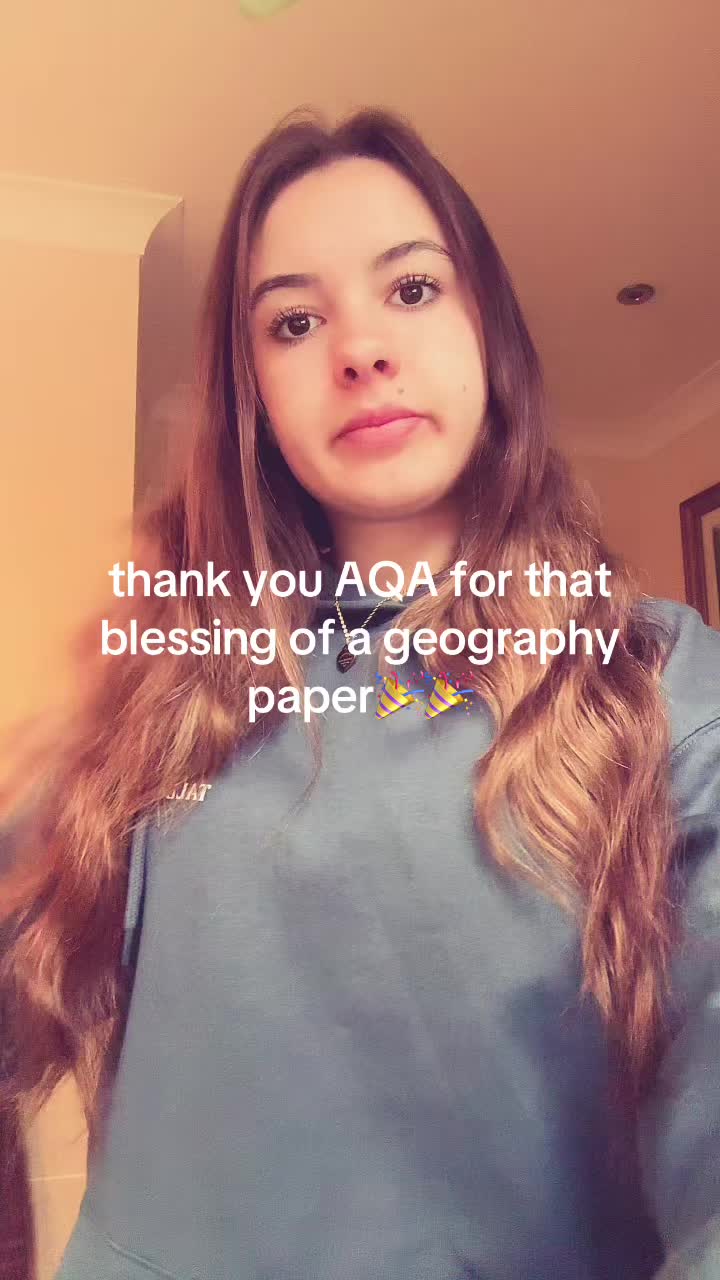 @𝓳𝓮𝓼𝓼 𝓱𝓮𝓻𝓶𝓲𝓸𝓷𝓮