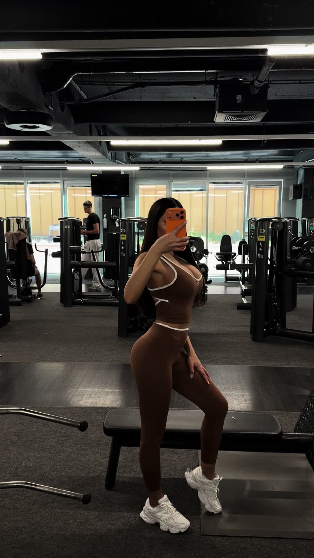 @georgiana_n21