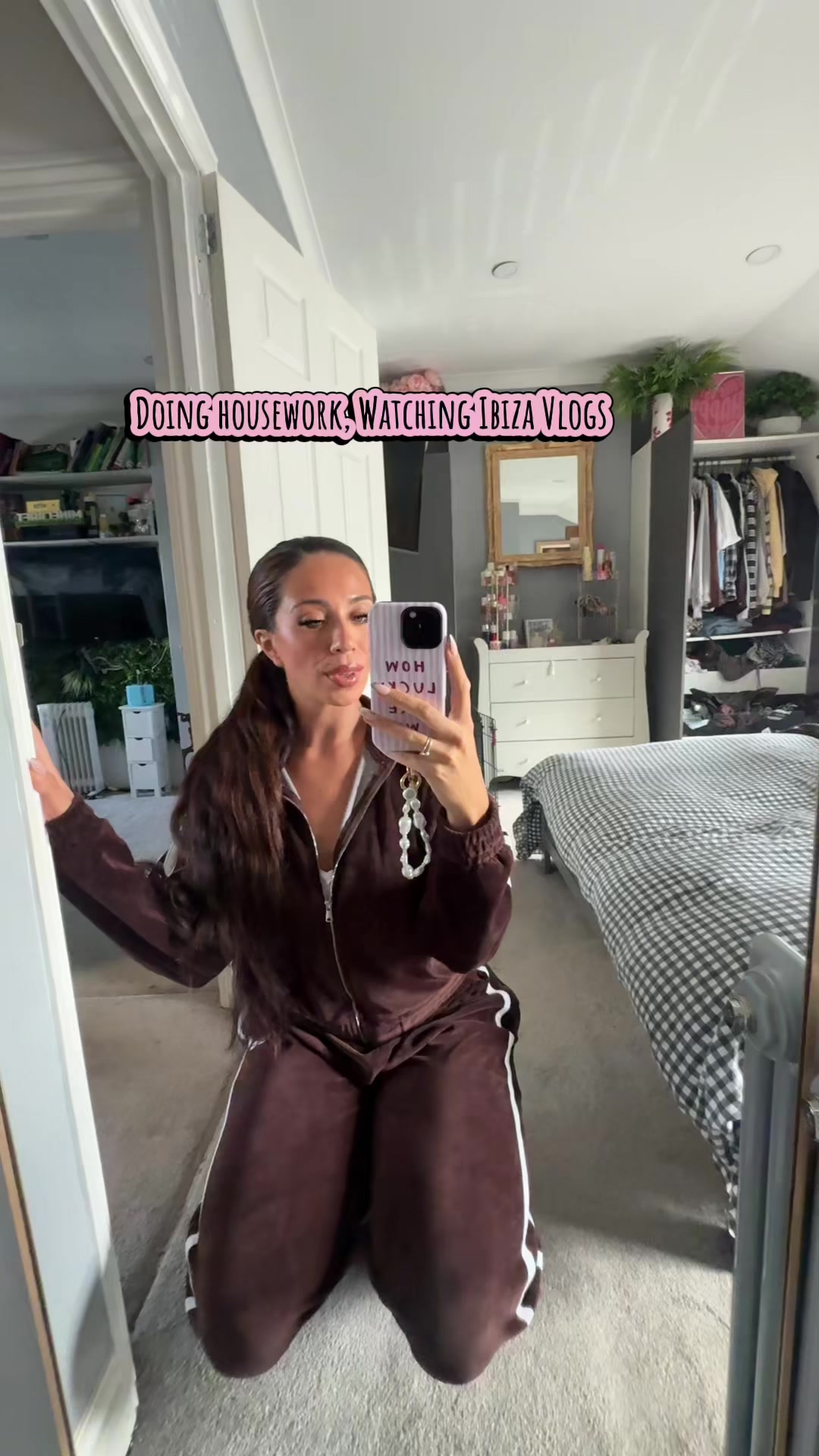 @yazhadfield