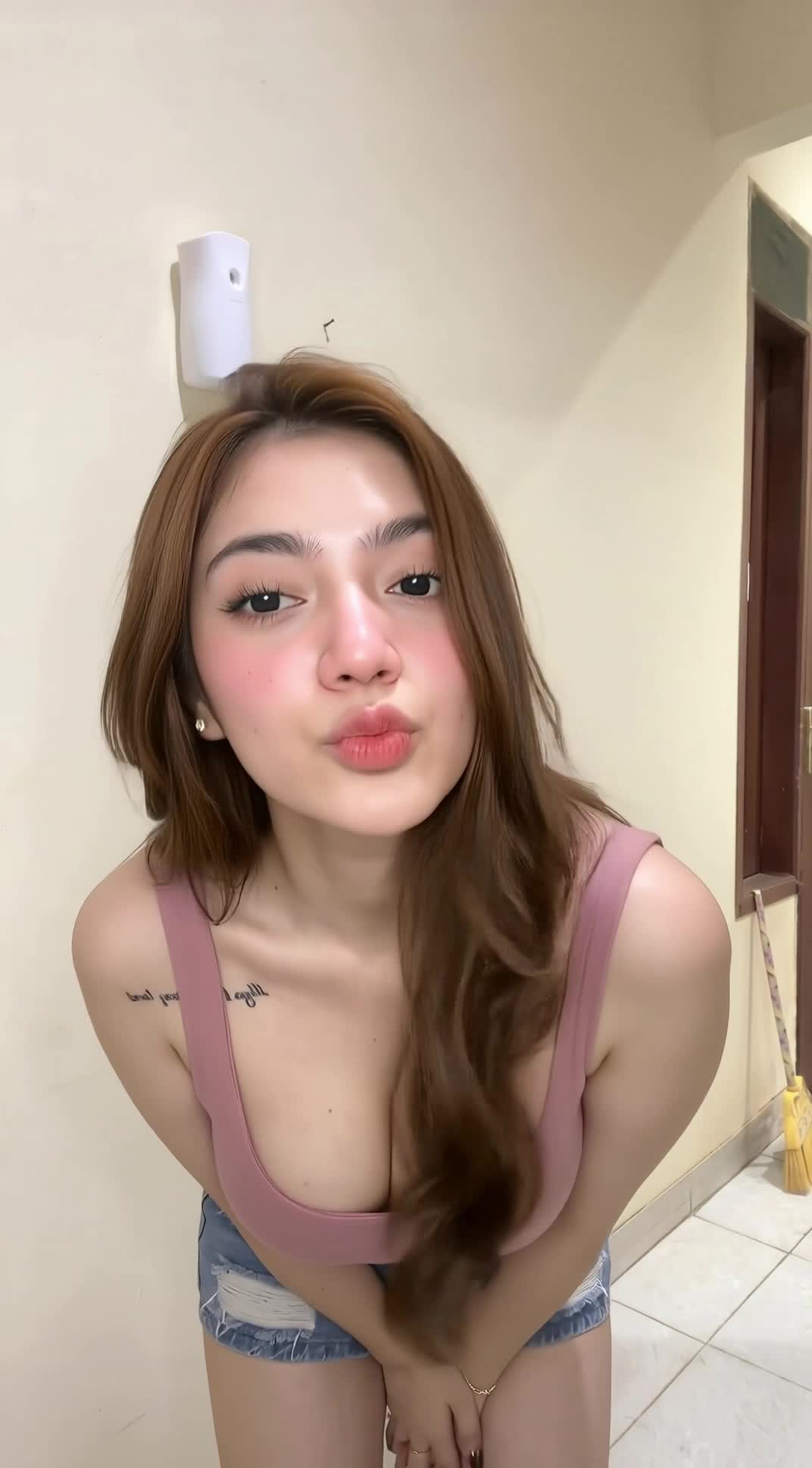 @VixaCorp ai