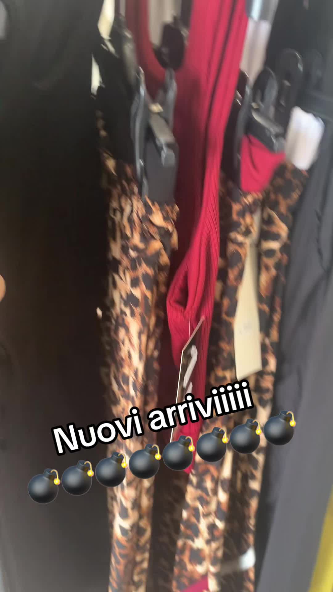 @Divina_abbigliamento Salerno