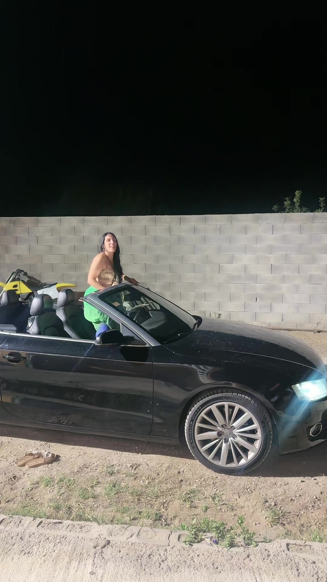 @Oficial misteriosa Eli