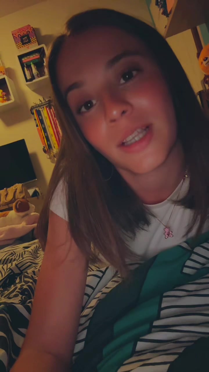 @camille_rochette