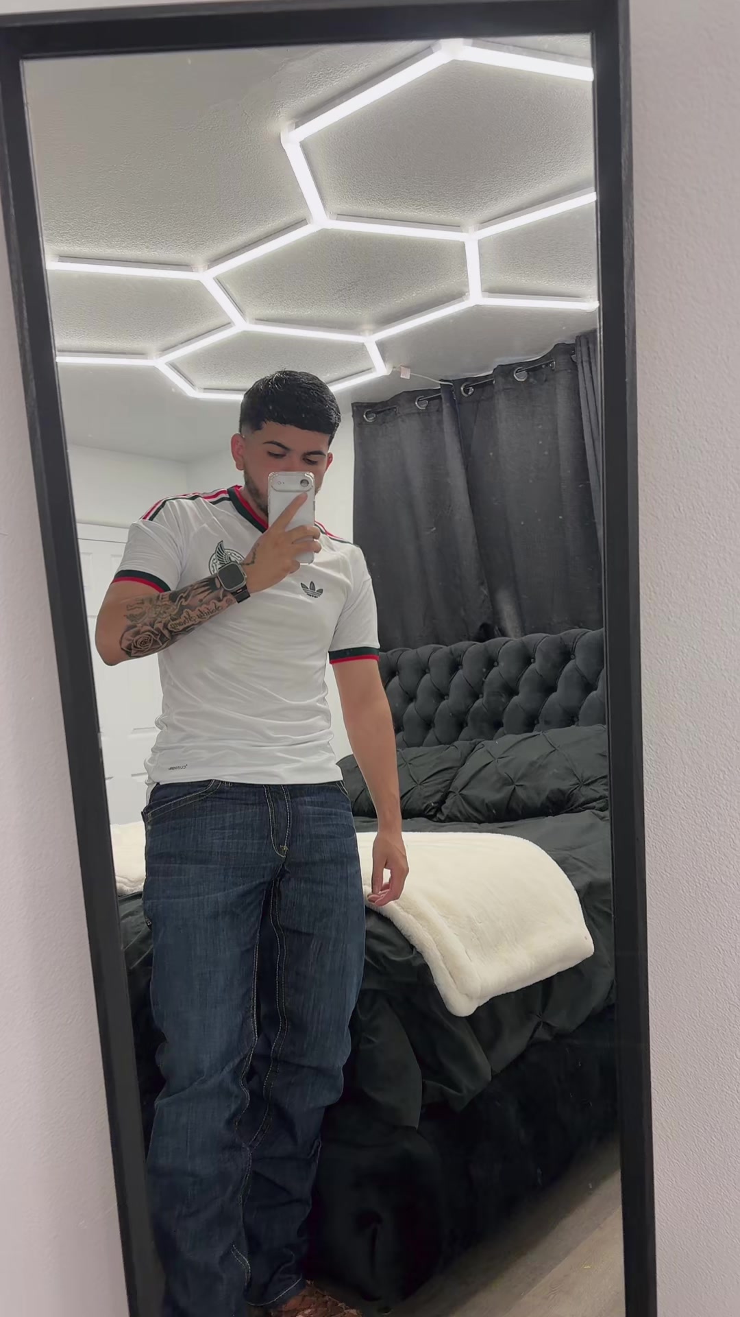 @apariiciio077