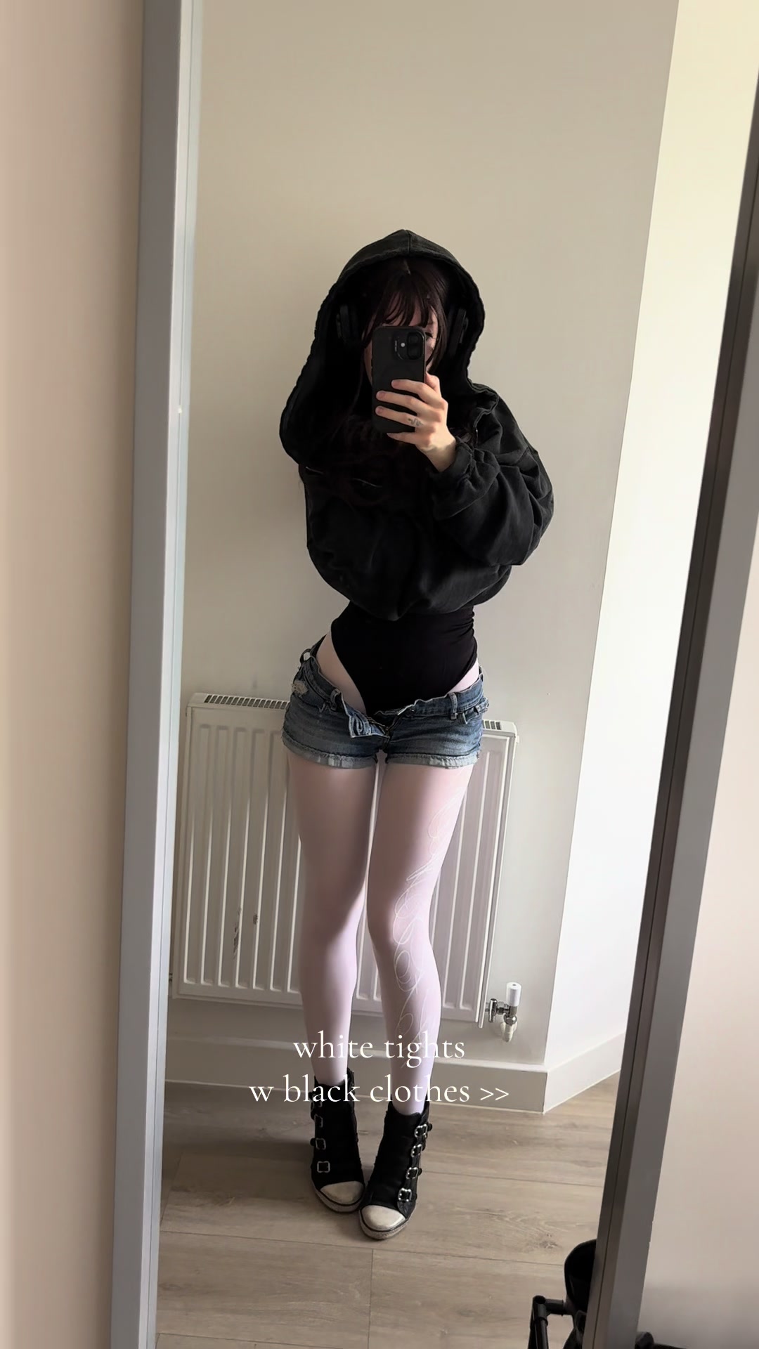 @v4