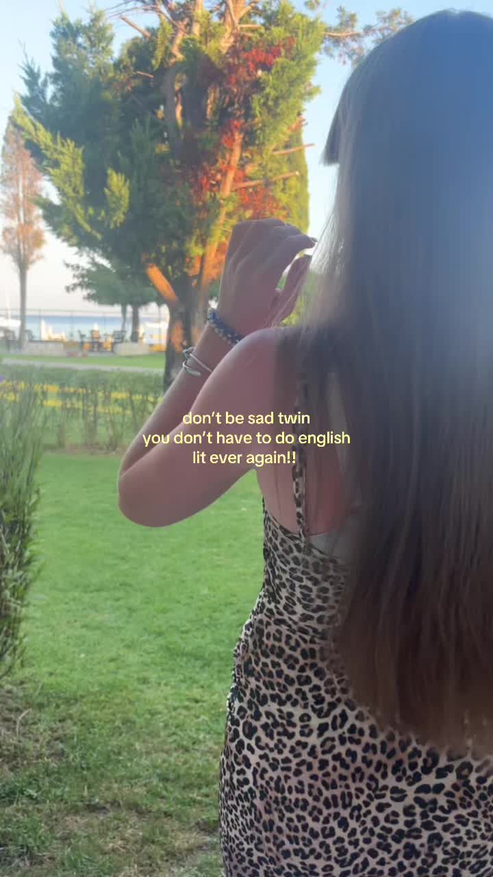 @izzy