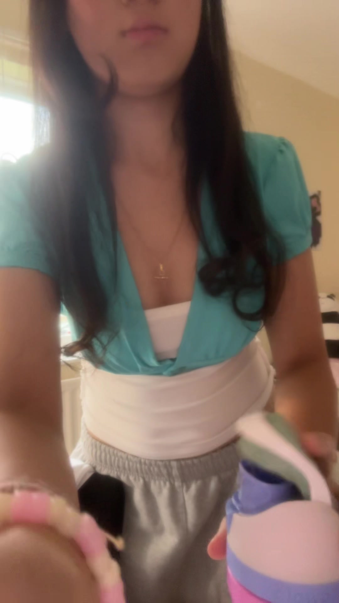@rzyy715