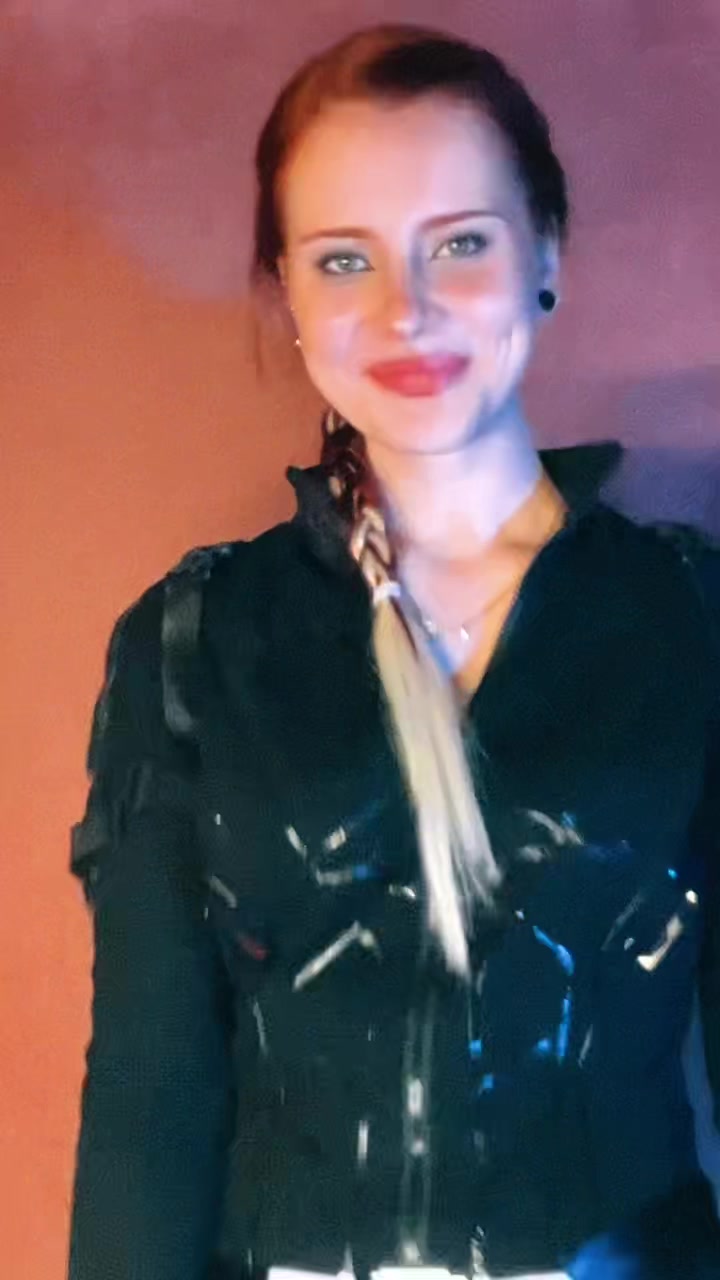 @𝙍𝙖𝙚 𝙍𝙖𝙚 🖤