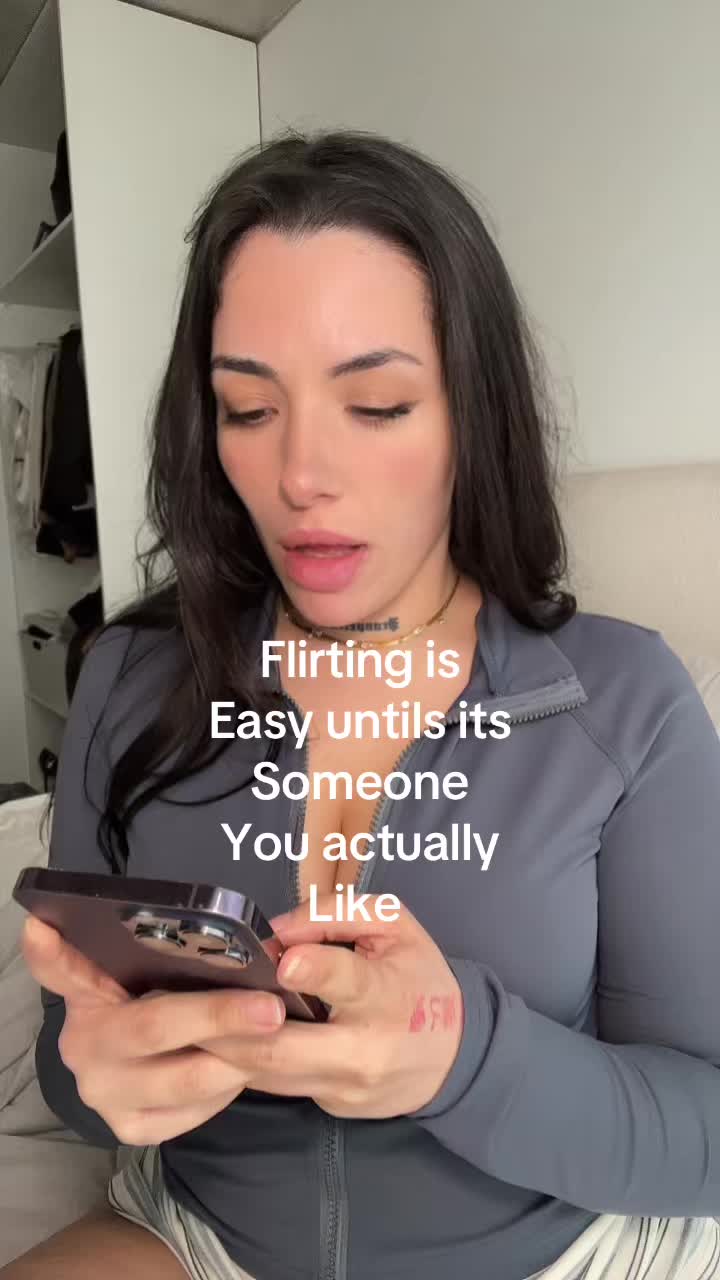 @____juliaclarkson___