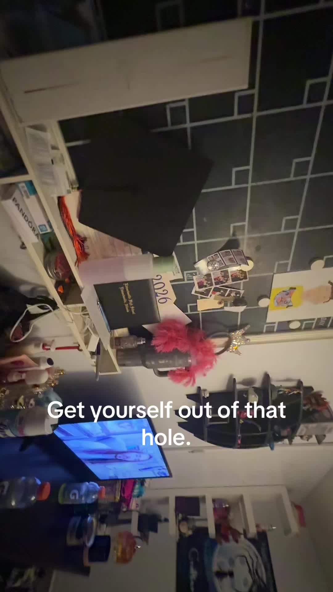 @️