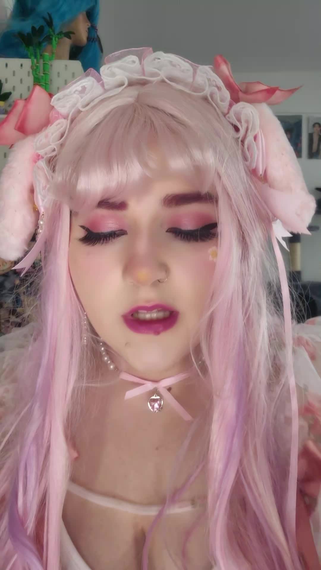 @𝓐𝓼𝓱⁷⁰⁷𔓐𑇓