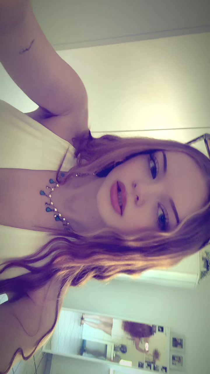 @mylène 🖤/•᷅•᷄\੭