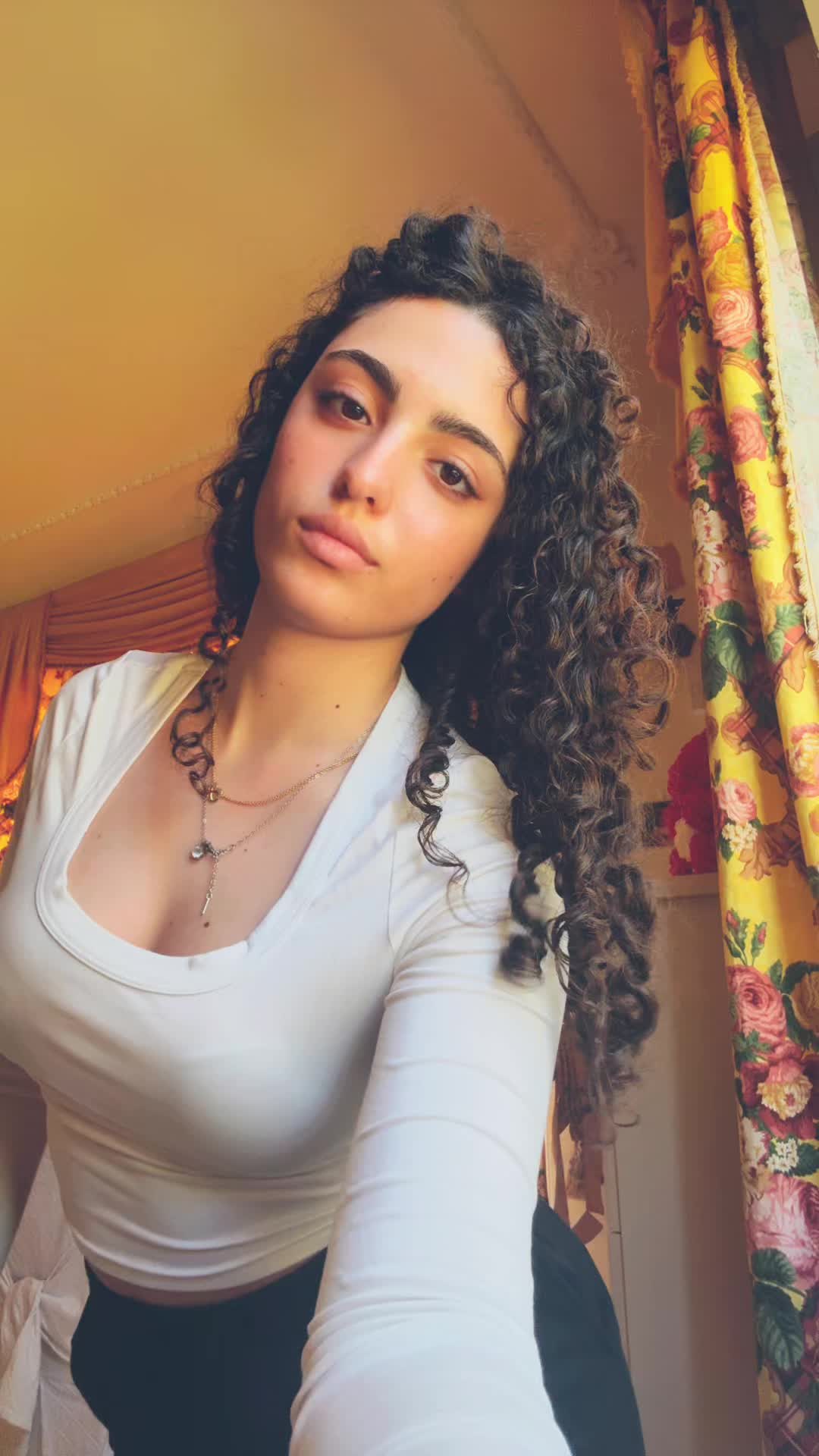 @ELEONORA🦋