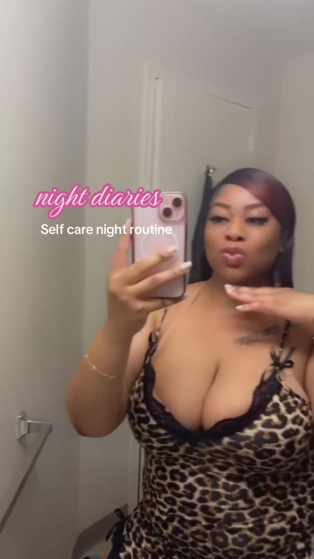 @CourtneyRenee