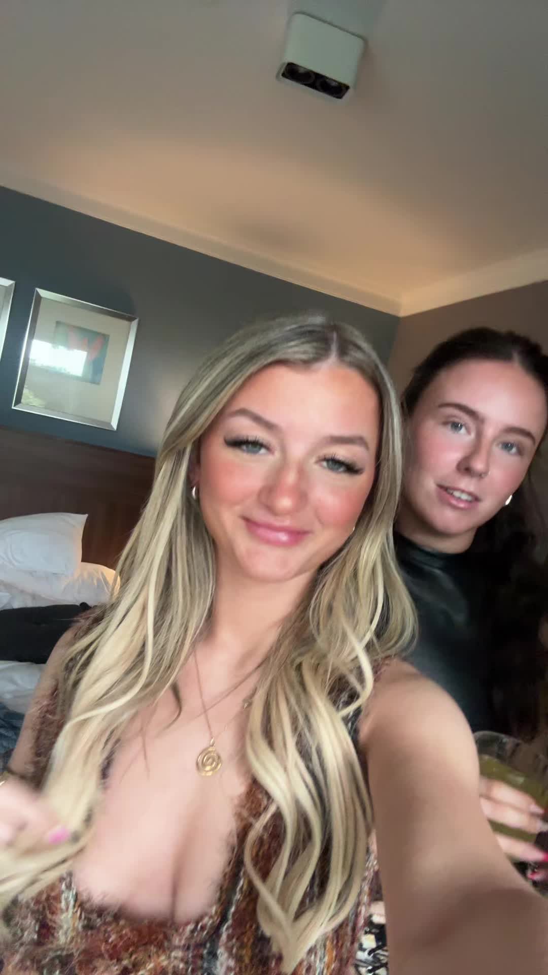 @jade