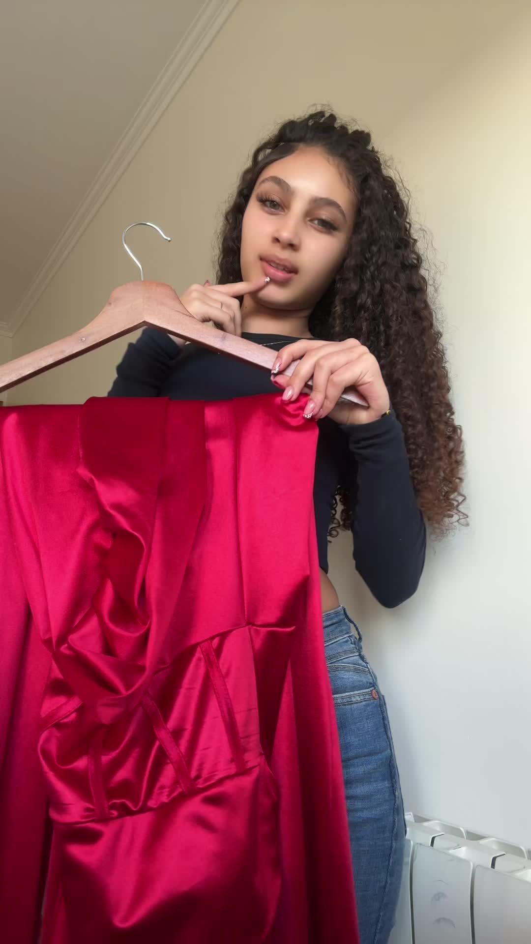 @_.ainyy._