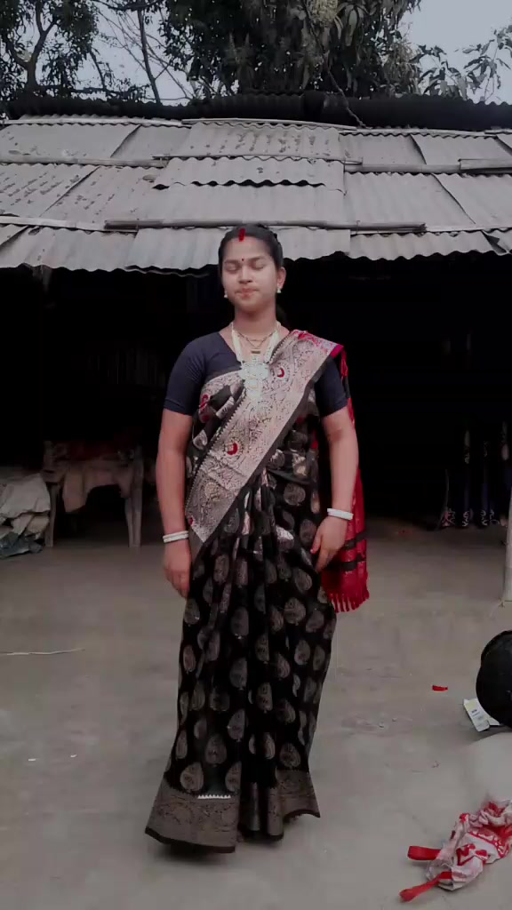 @দুষ্টু মেয়ে মিষ্টি হাসি 🥰